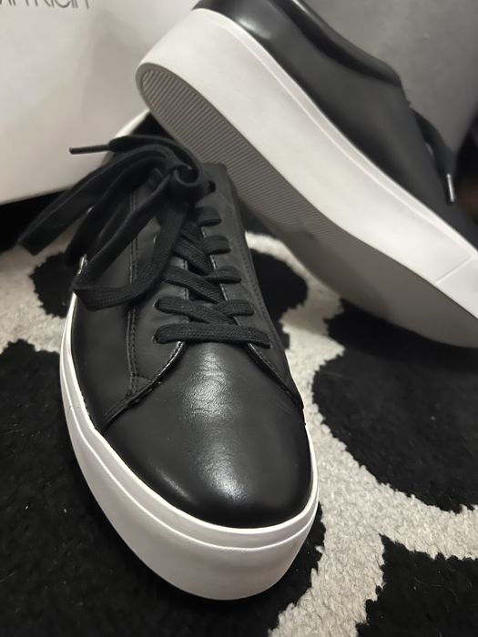 Sneakersy Calvin Klein Janika roz 41  czarne na platformie Polecam