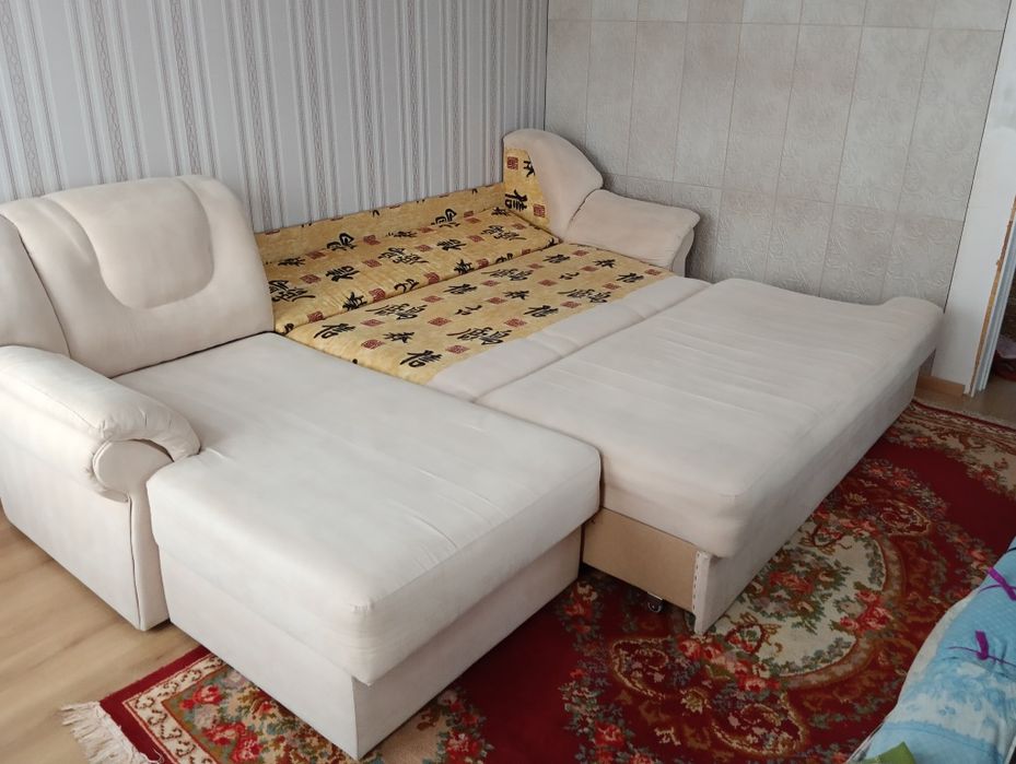 Диван кутовий розкладний