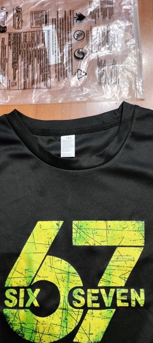 Koszulka 67  Nowa, rozmiar 140