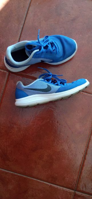 Tênis senhora 35 Nike