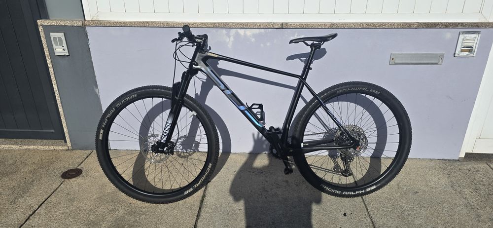 Vendo bicicleta Marca superior xp 929 ano 2026