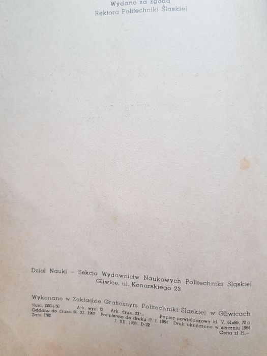 Krótki kurs geometrii analitycznej. Warchoł