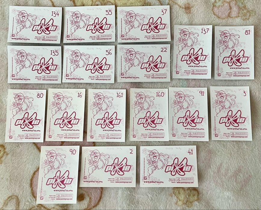 Наліпки паніні до альбому Піксі Вінкс 2008 року Pixie Winx panini