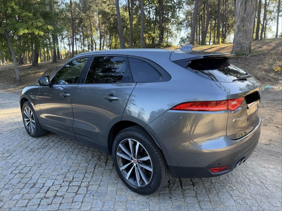 Jaguar F- Pace 2017