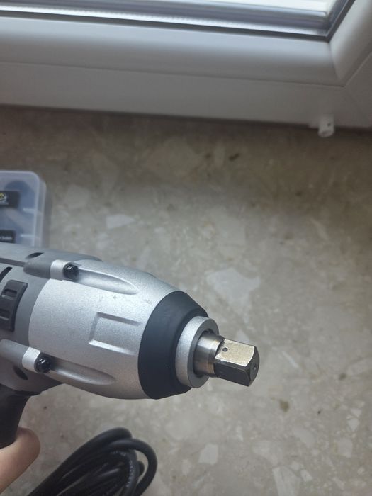 Klucz udarowy 1/2 400nm MEEC TOOLS