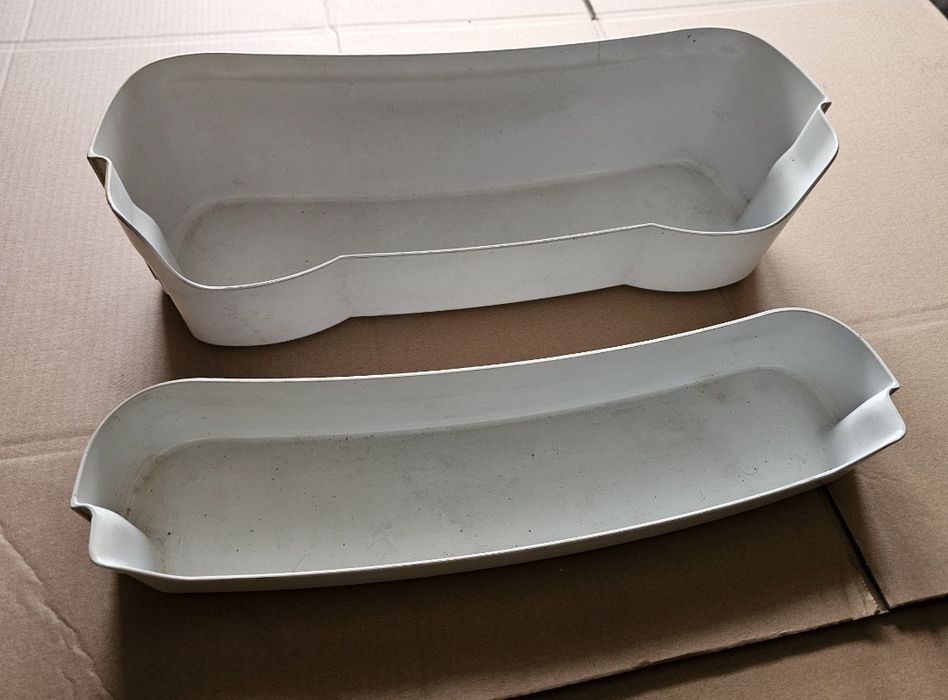 Balkonik na drzwi do lodówki Mastercook LC-517A