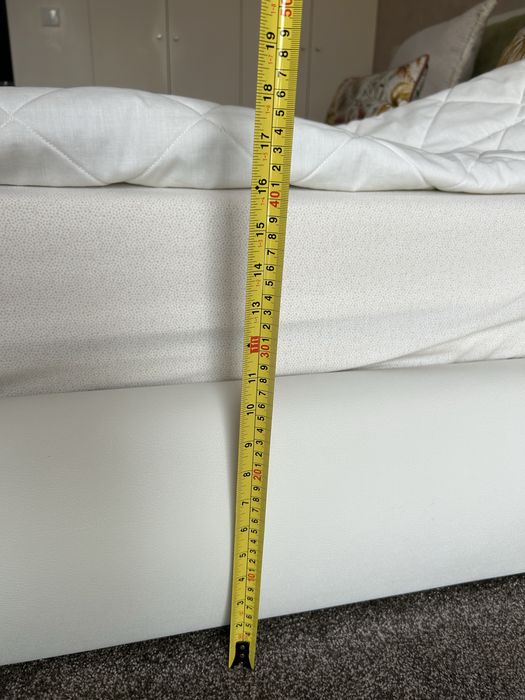 Cama casal 160x200 Pele sintetica com estrado