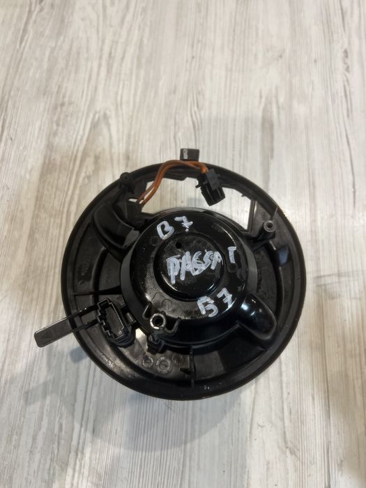 моторчик обігрівача печі Volkswagen Passat B7 USA ном A55277-111