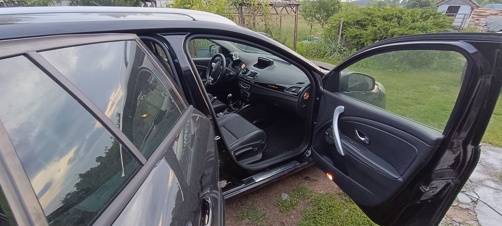 Renault Megane 3 grandtour BOSE edition