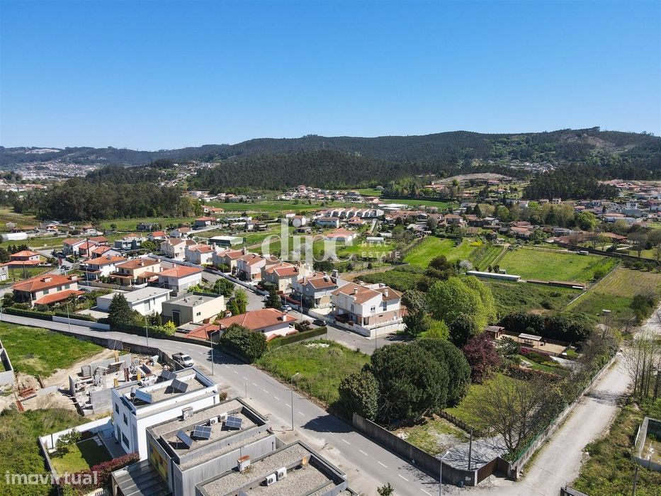 Apartamento T1 à venda com terraço de 60 m² e piscina