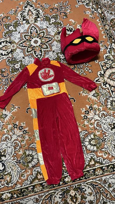 Новорічний костюм  прокат