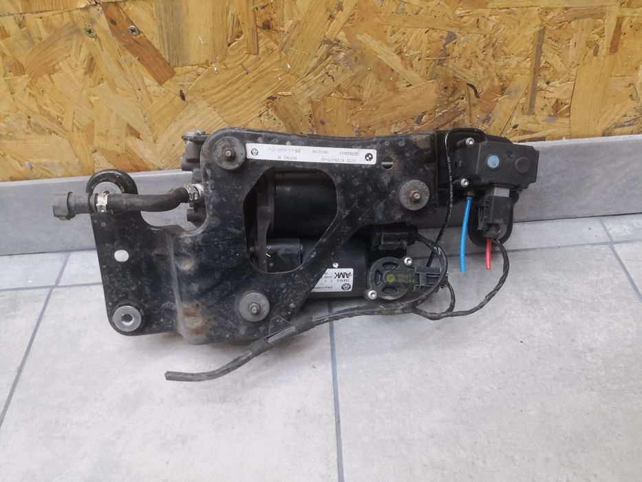 Kompresor zawieszenia Nivo BMW X5 E70 Sprawny gwarancja