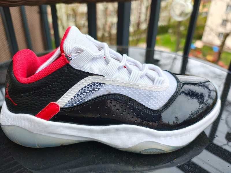 - Nike Air Jordan 11 CMFT Low - Sneakersy r. 40