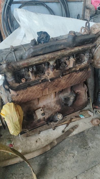 Продам    двигун