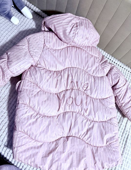 Пуховик для дівчинки 122