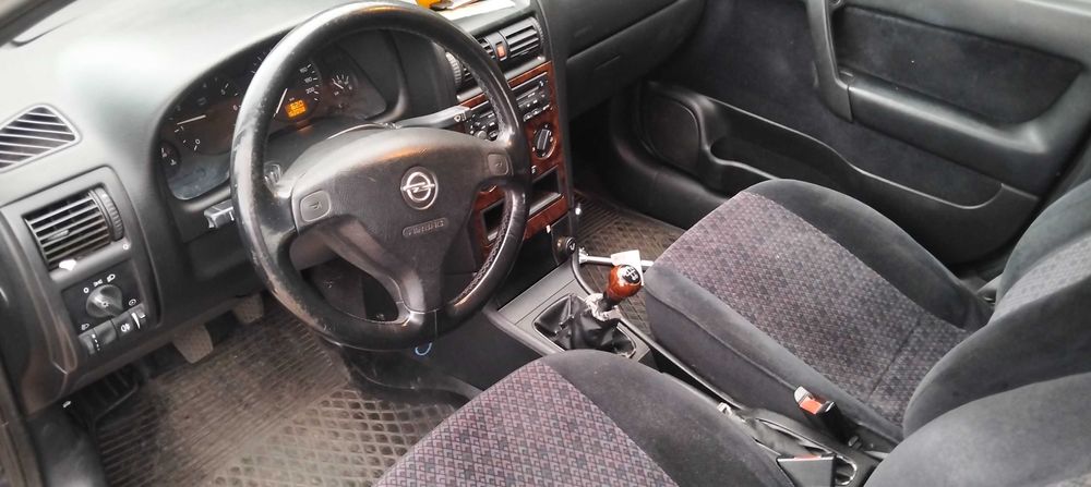Opel Astra 2 1.6 benzyna