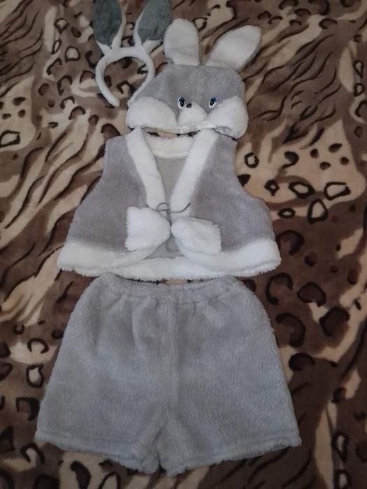 Прокат костюмів на свята