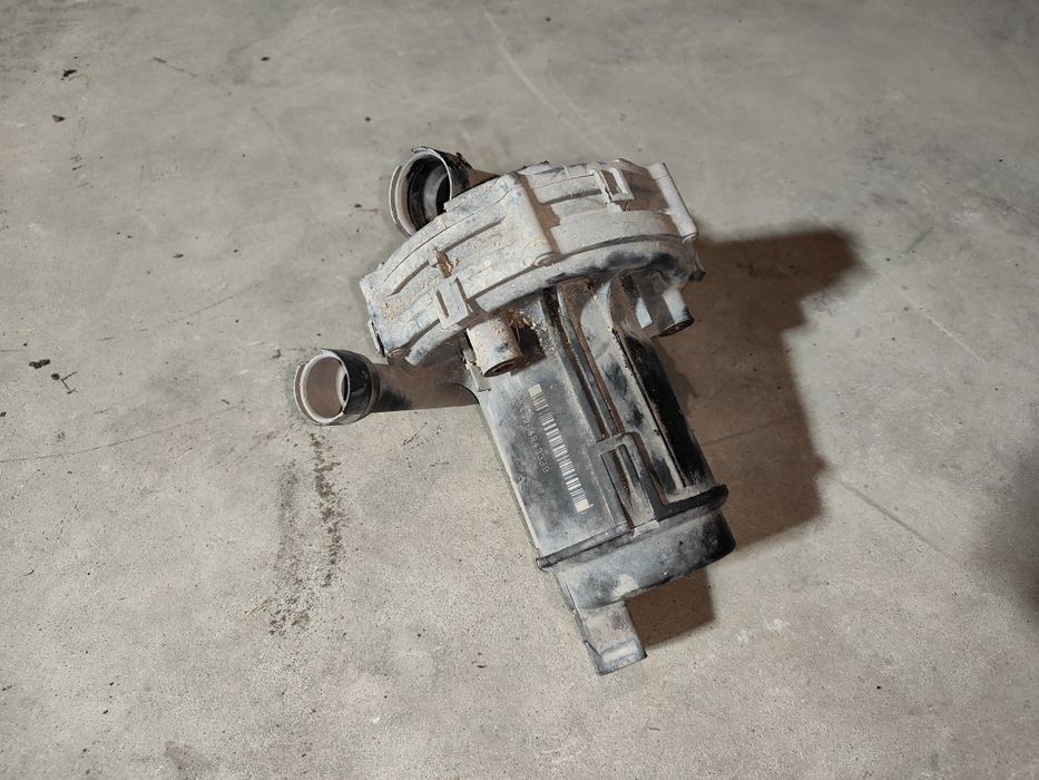 Audi VW 2.8 pompa powietrza wtórnego 078.906.601D i inne