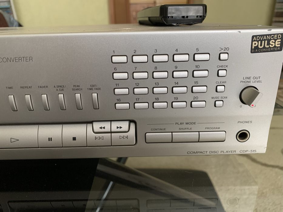 Програвач SONY CDP-515