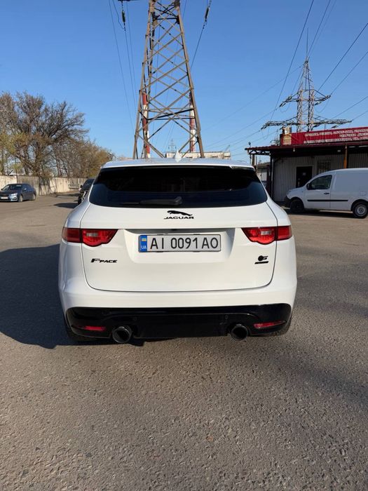 Jaguar F-Pace 2018