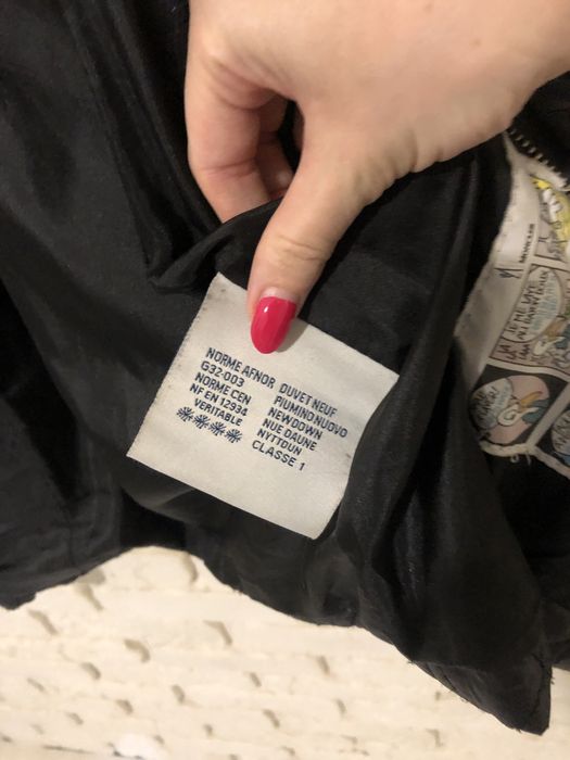 Продам куртку moncler