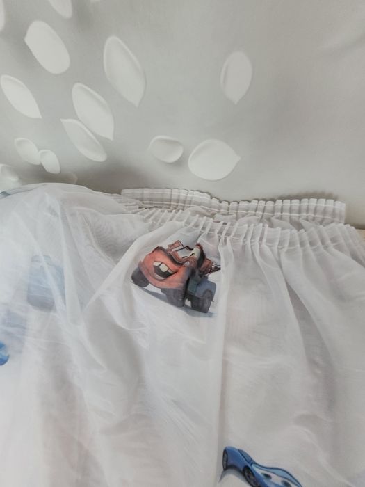 Firanka do pokoju chłopca