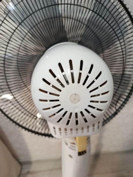 Напольный вентилятор Hansa.б/у