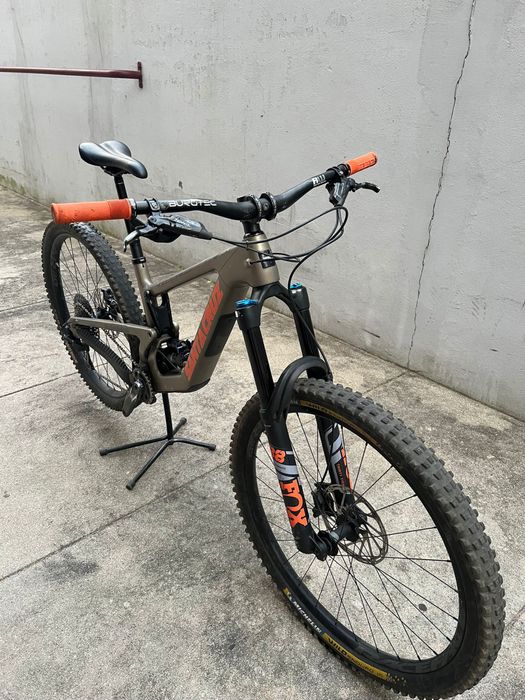 Bicicleta enduro Santa cruz Megatower  cc2024
