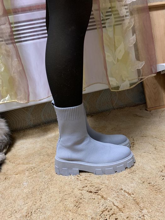 Стильные полусапожки