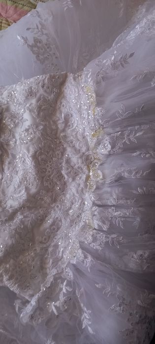 Свадебное платье
