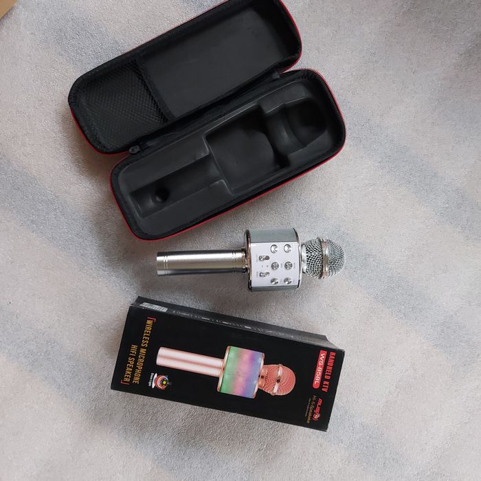 MAGIC SELECT Mikrofon do karaoke z głośnikiem Bluetooth