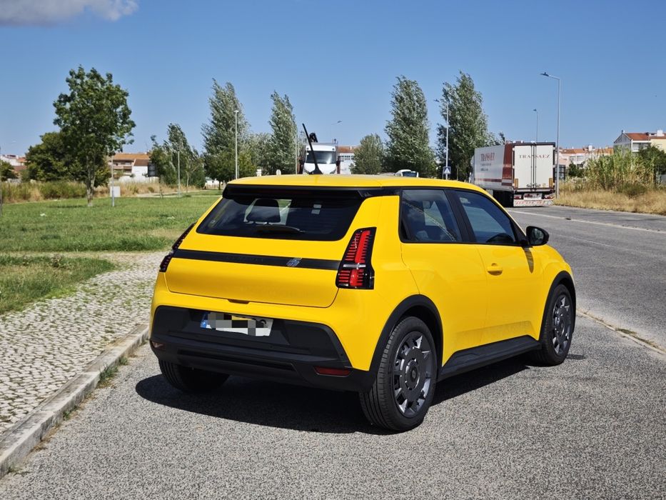 Renault 5 E-Tech