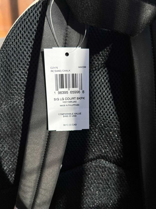 Coach Large court backpack in signature canvas