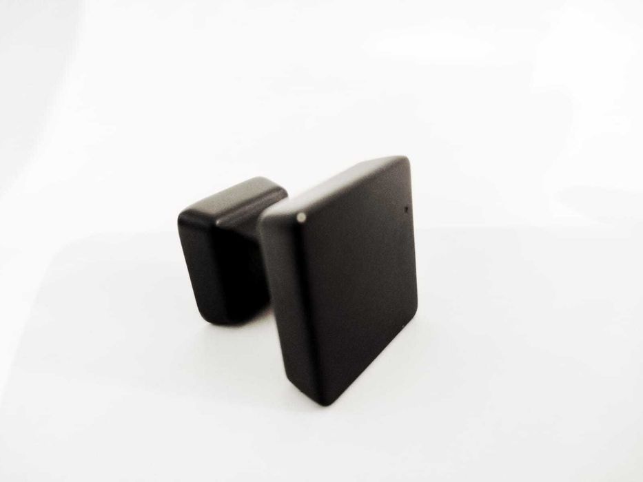 10 Puxadores quadrados para Armário – Aço Preto Fosco | Furniware