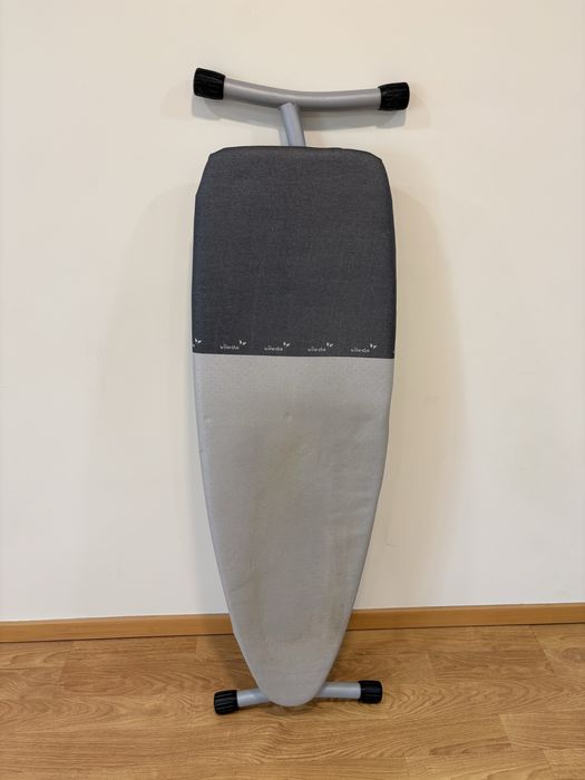 Tábua de engomar (passar roupa)