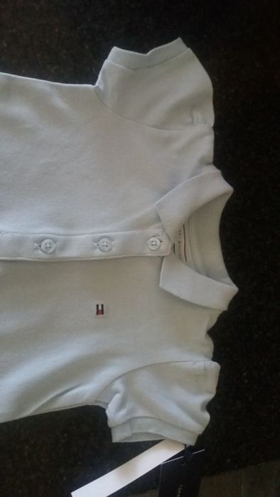 Body - Tommy 80/9-12 meses