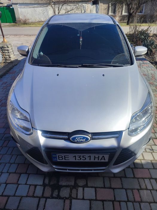 Форд фокус se 2012