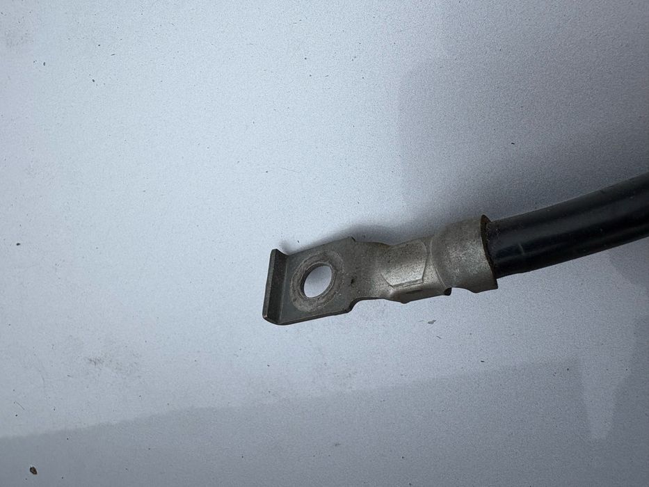Мінусова клема акамулятора bmw e60 e61 блок ibs бмв е60 е61