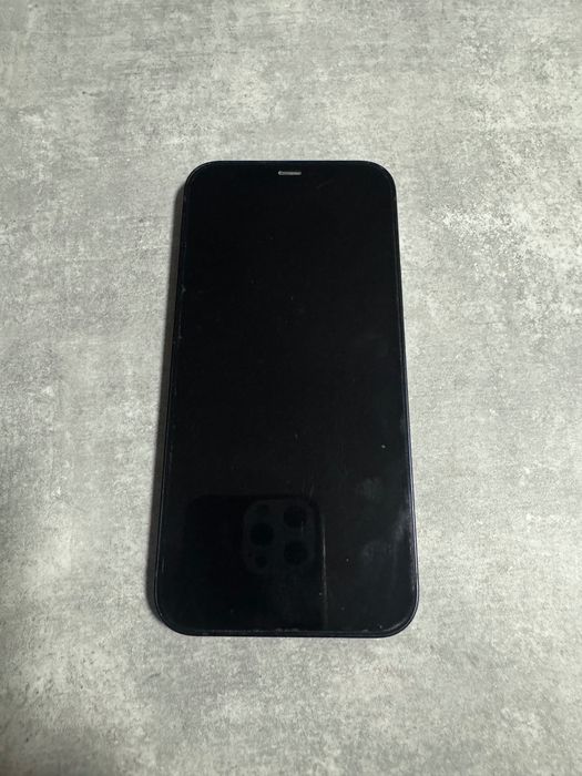 Iphone 12 z nową bateria