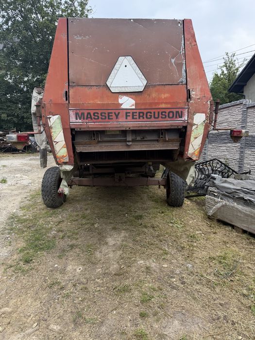 Kombajn Massey ferguson 24