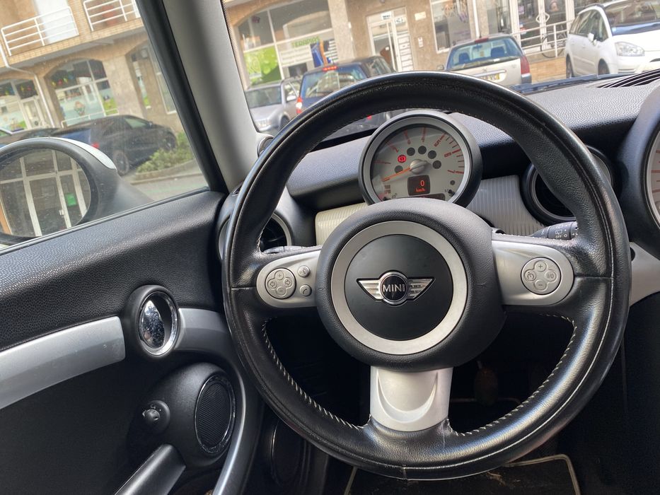 Mini Cooper D 3 portas64966344326147123