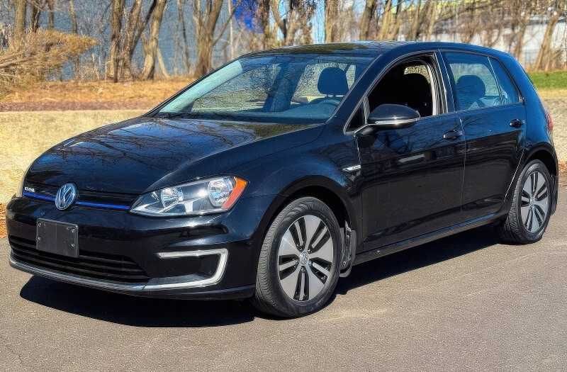2016 Volkswagen e-Golf SE