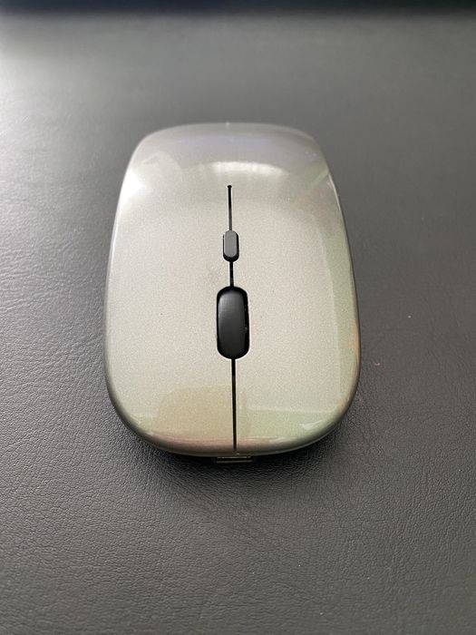 Dual-Mode Mouse in Very Good Condition64729524997507121