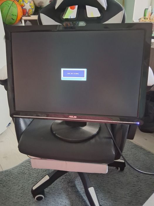 Monitor  ASUS VK221/VK221D 21 cali 

Model: VK221 / VK221D (seri