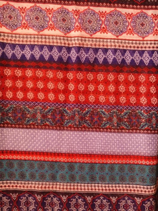 Шарф жіночий, Bershka,квітчасти