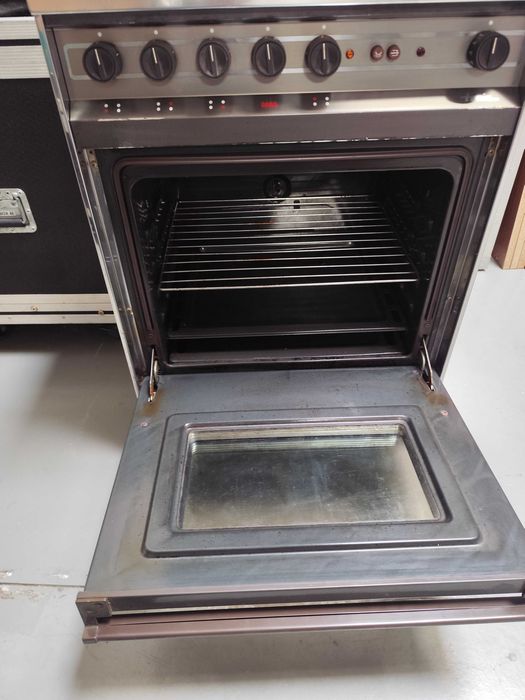 fogão elétrico com forno inox