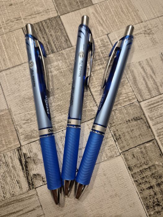 Cienkopis Pentel niebieski needle Tip 0.5mm, 3 sztuki, nowe