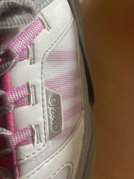 Patins de menina com saco de transporte