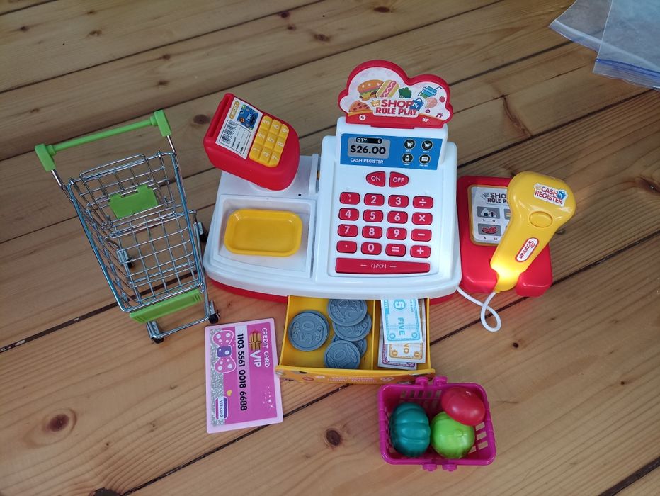 Детский кассовый аппарат