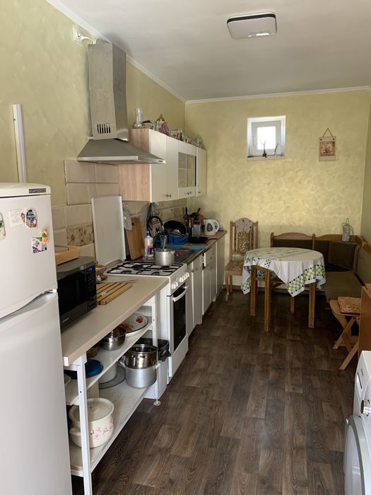 Оренда житла (кімнати/будинок)подобово Берегово